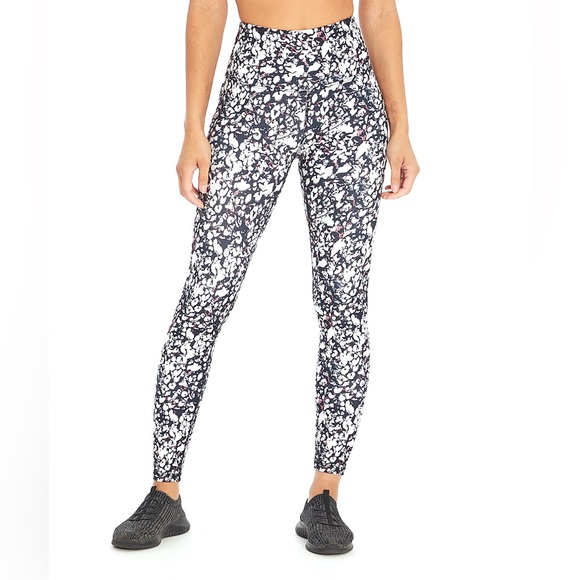 Balance Collection Contender Lux | Zinfindel Animal Speckle Ankle Leggings | Lg - Picture 1 of 11
